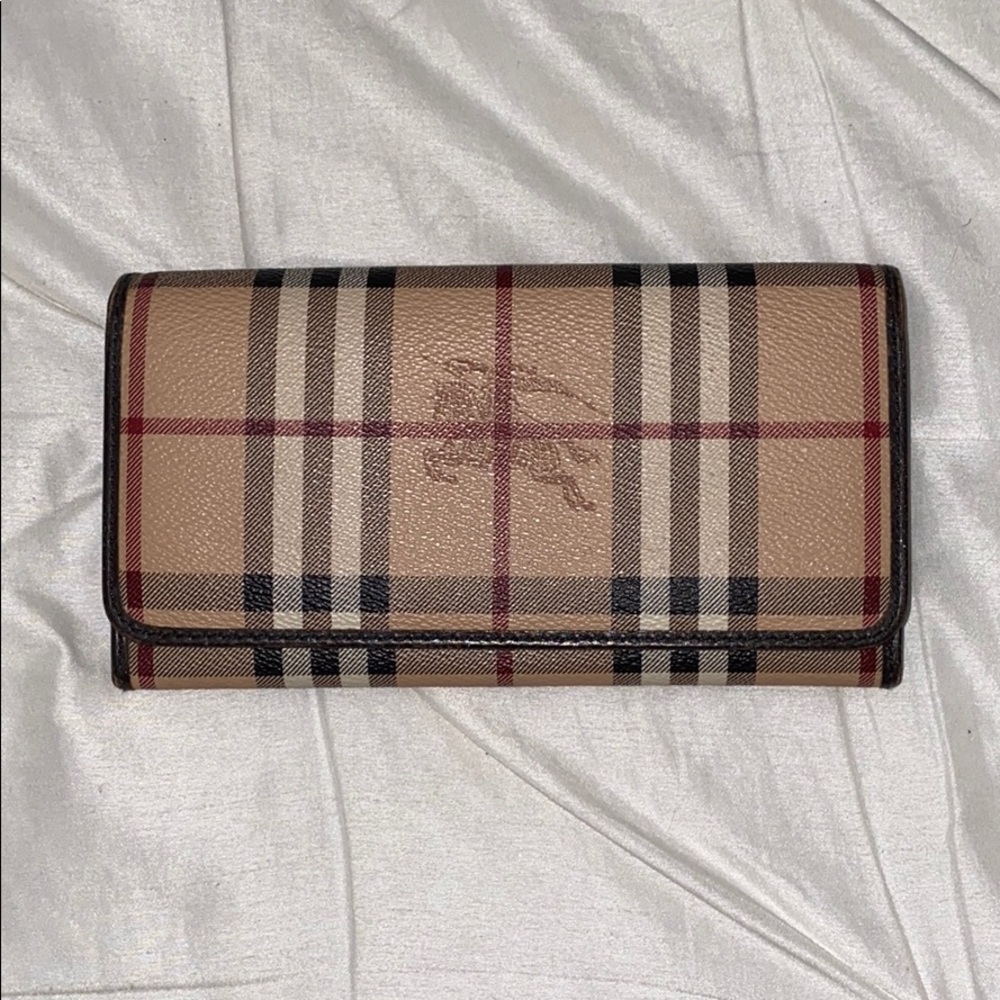 Burberry wallet